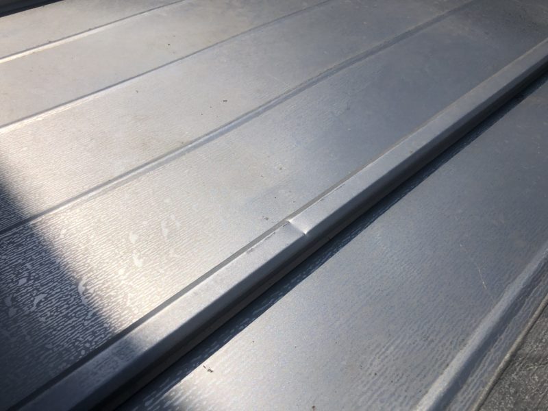 20-95 ステンレス屋根　へこみ補修