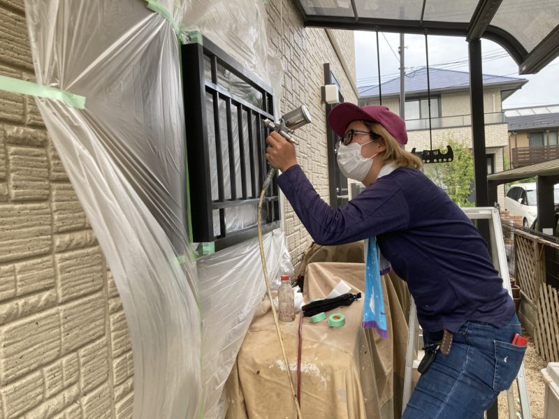 21-27 アルミ面格子　再塗装