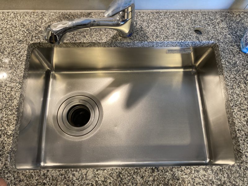 21-33 シンクサビ　除去