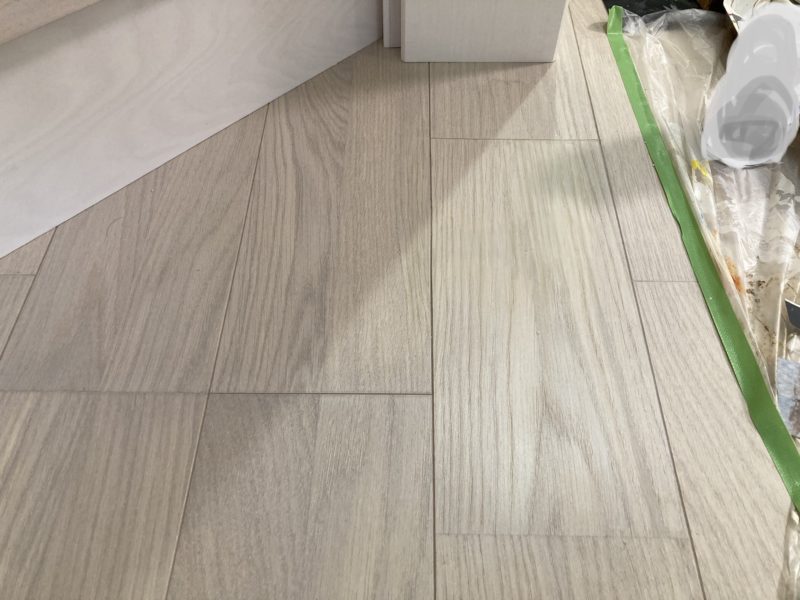 21-49 フロアー継ぎ足し補修