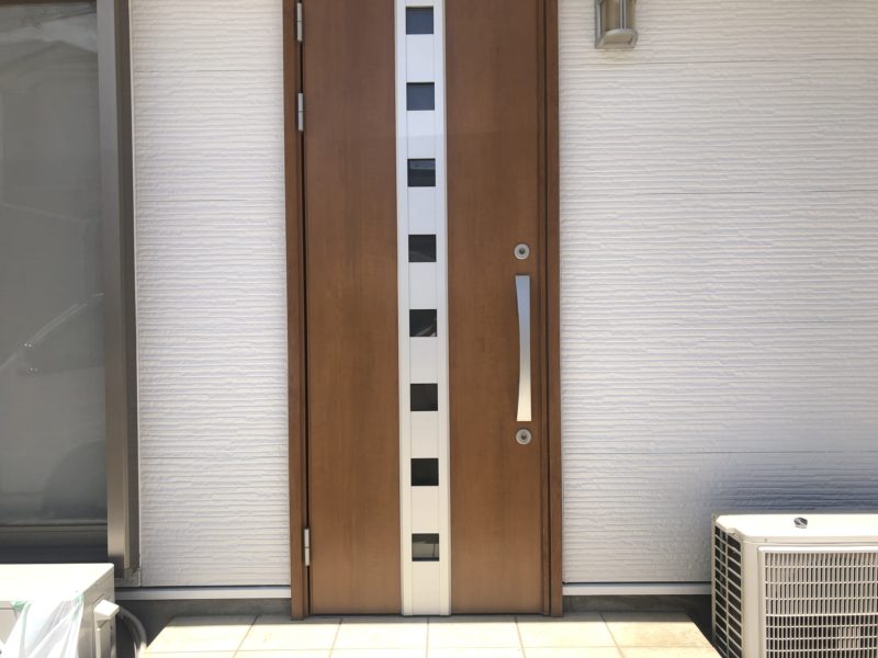 21-02 玄関ドア　劣化修理