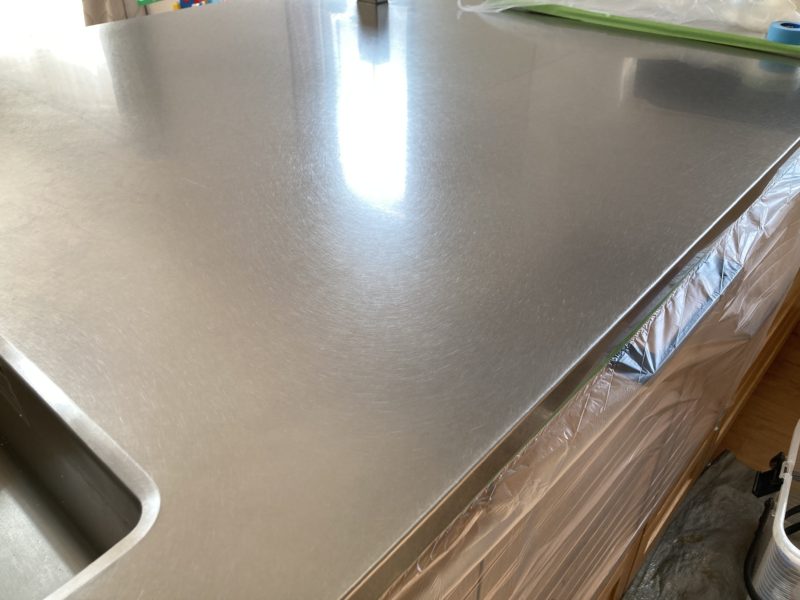 21-42 キッチン天板　キズ補修