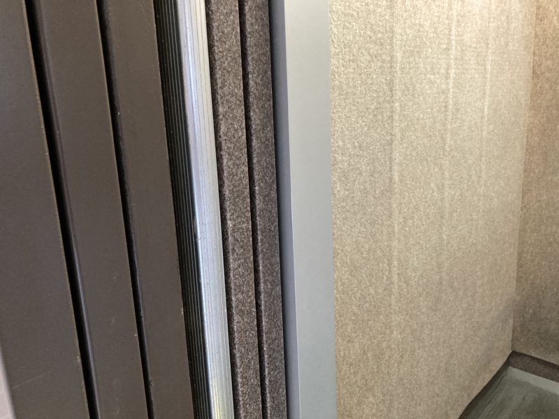 21-40 エレベーター枠　キズ補修