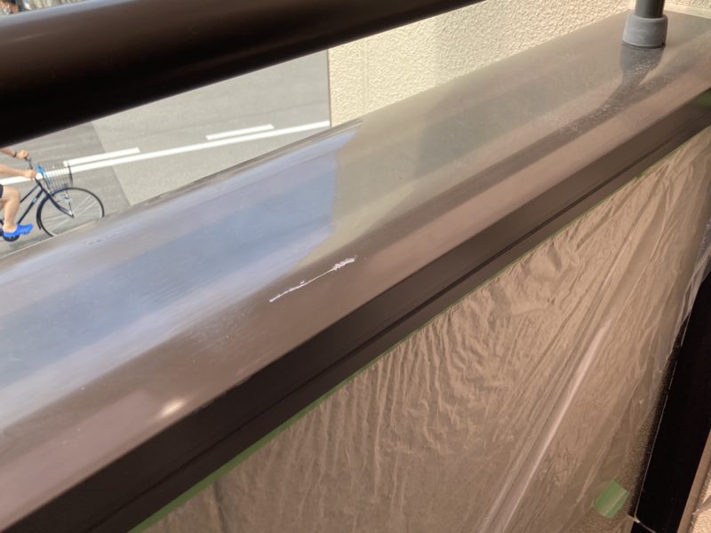 21-10 バルコニー　笠木キズ補修