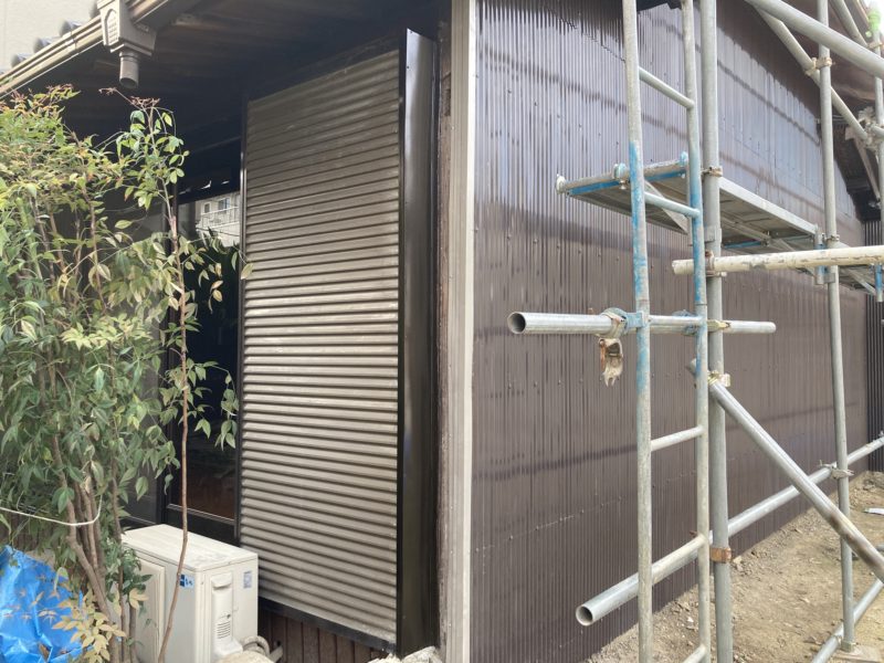 21-28 雨戸パーツ　板金