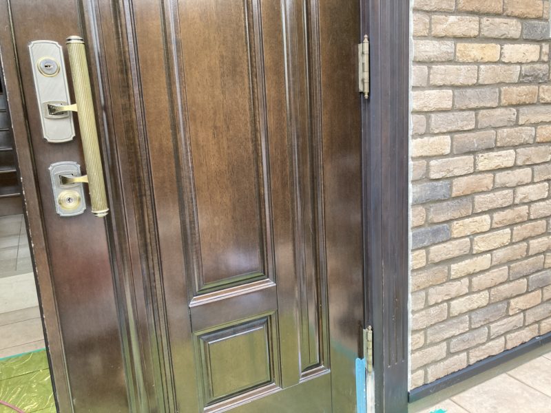 21-20  玄関ドア枠　劣化修理