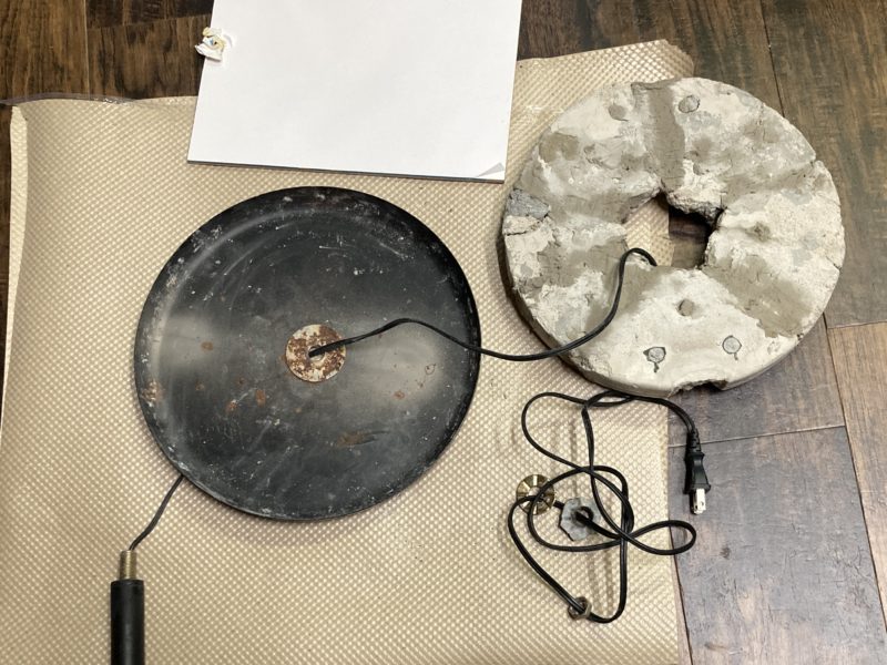 21-55 フロアーライト修理