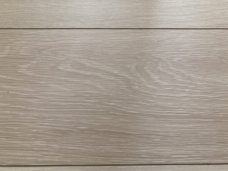 21-15 フロアーキズ補修