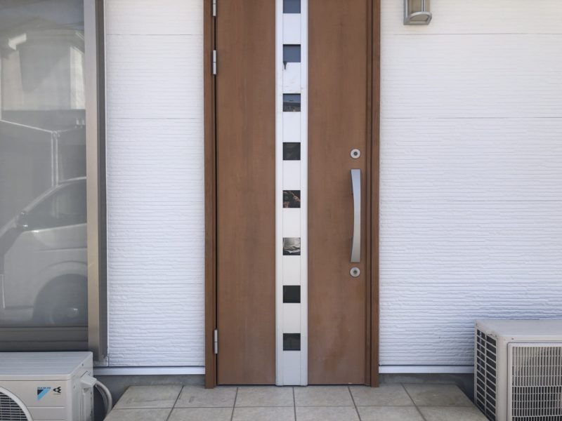 21-02 玄関ドア　劣化修理