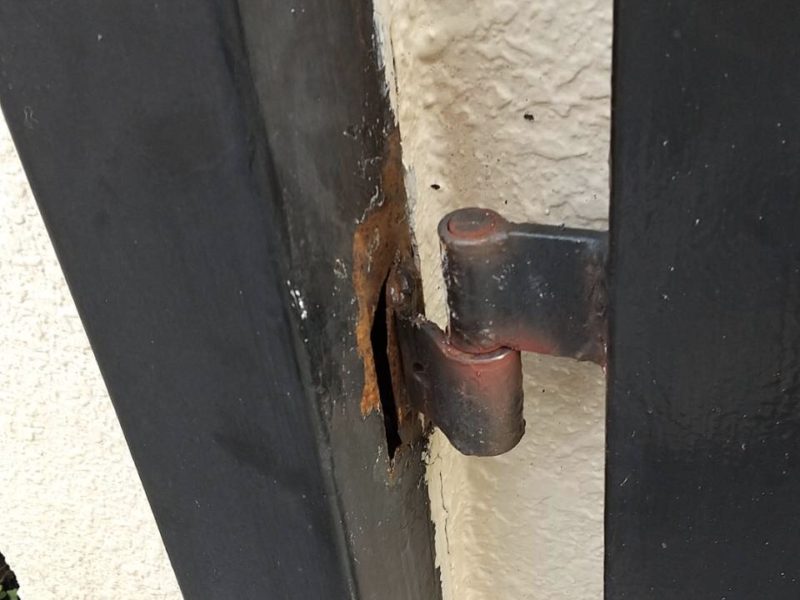 21-98 ゲートヒンジ溶接補強