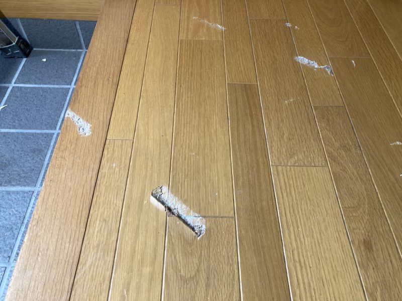 21-103 フロアーへこみ 補修