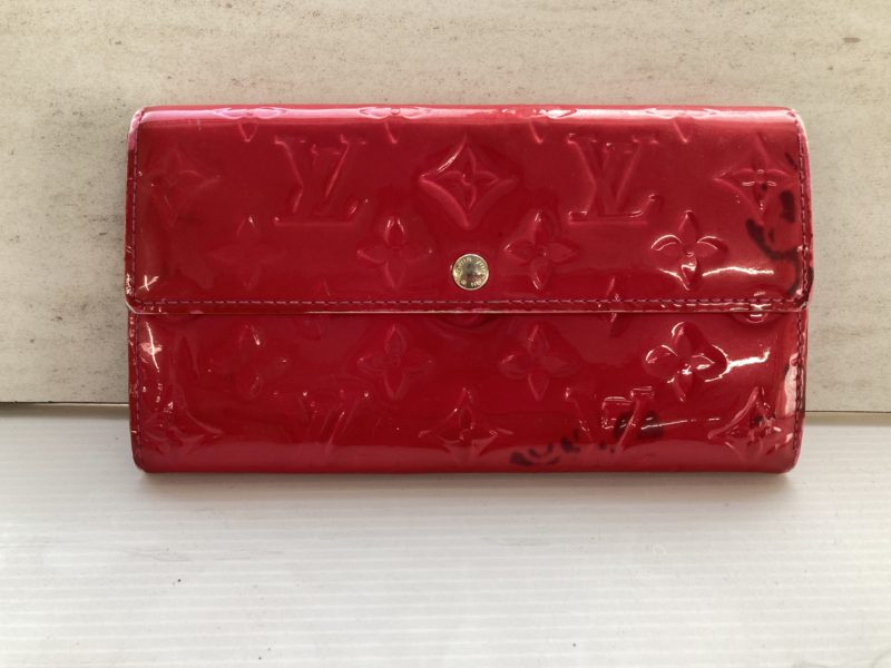 21-96 ヴェルニ エナメル しみ修復