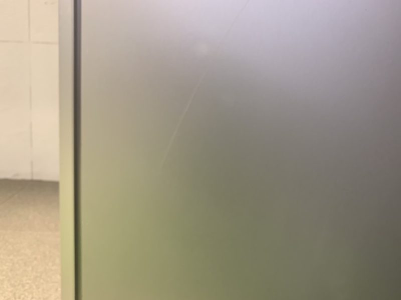 21-142 アルミパネル キズ補修