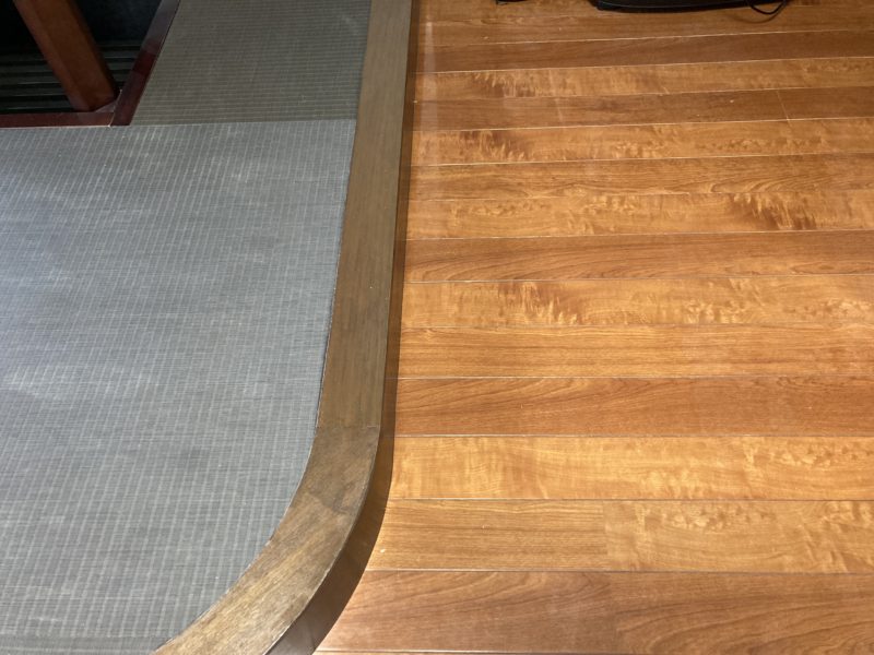 21-156 ペット かじりキズ補修