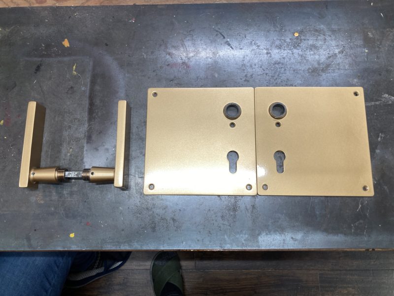 21-162 レバーハンドル 再塗装