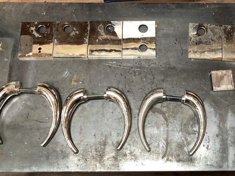 21-126 レバーハンドル 再塗装