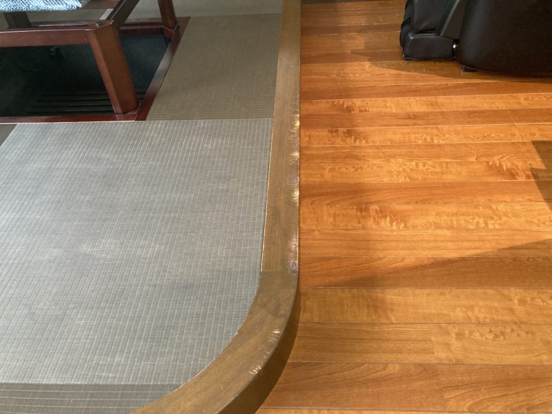 21-156 ペット かじりキズ補修