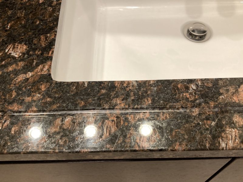 21-109 天然石 磨き補修