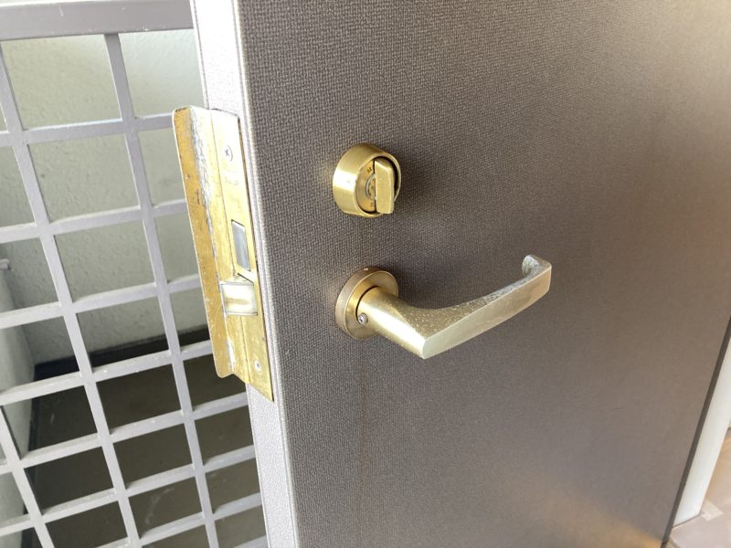 21-133 レバーハンドル 再塗装 現場施工