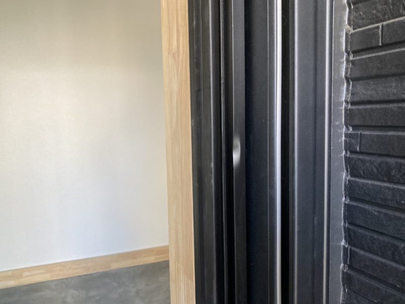 21-116 アルミサッシ 曲がり修正