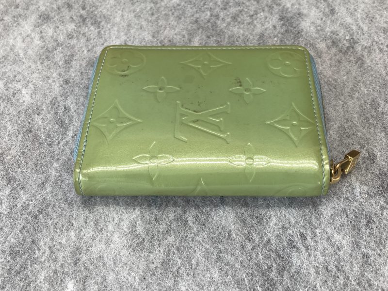 22-01 ヴェルニ財布 色替え 修復