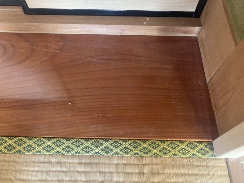 22-97 ケヤキ地板 キズ補修