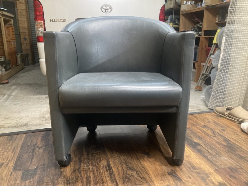 22-88 チェア キャスター 取付け修理