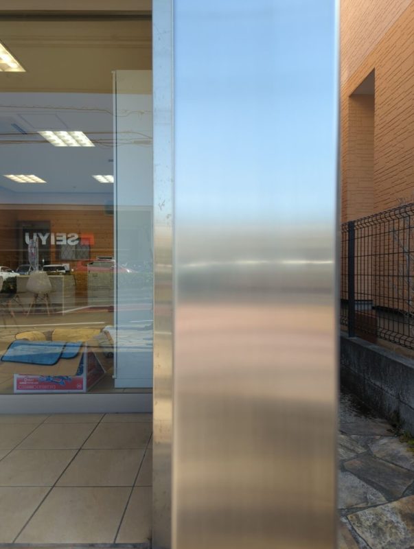 22-113 ステンレス枠 へこみ 溶接 引っ張り出し 補修