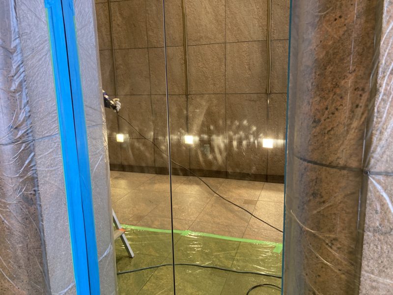 22-93 鏡面ステンレス キズ消し 研磨補修 エレベーター