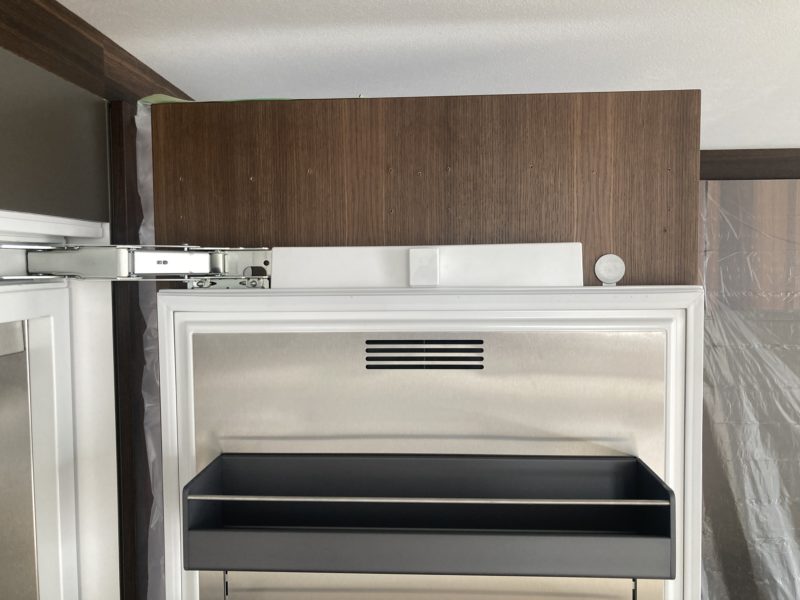 22-37 扉 ビス穴補修