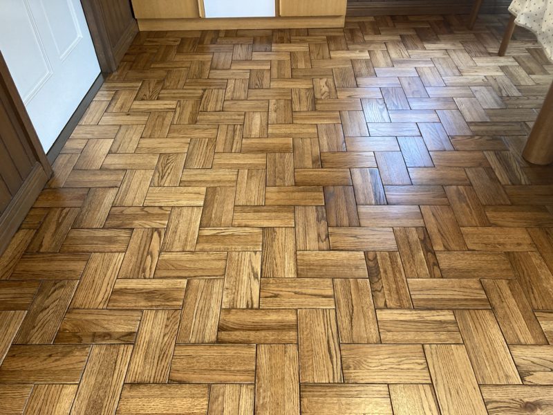 22-98 フロアー 色あせ 色修正 再塗装