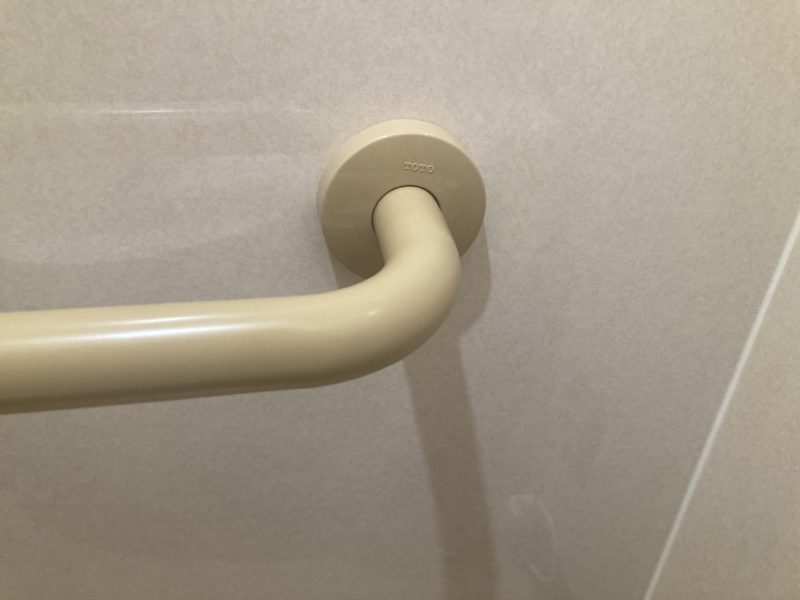 22-31 パネルビス穴補修