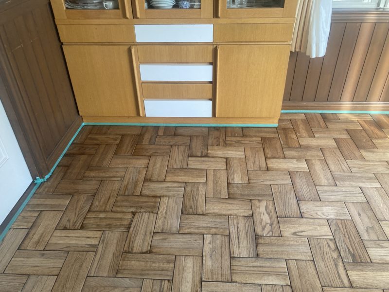 22-98 フロアー 色あせ 色修正 再塗装