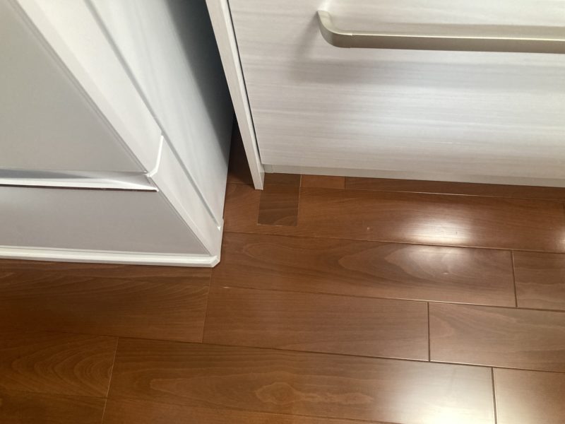 23-06 フロアー継ぎ足し補修