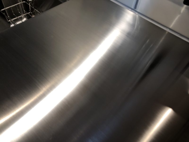 23-10 ステンレスキッチン天板 へこみ補修