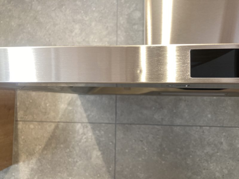 23-35 レンジフード へこみ補修