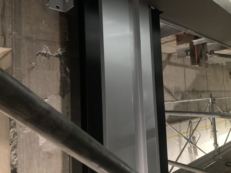 23-20 パネル色替え塗装