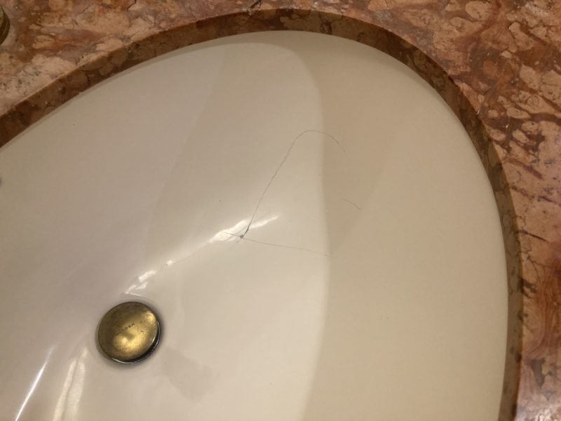 23-114 洗面ボウル割れ補修