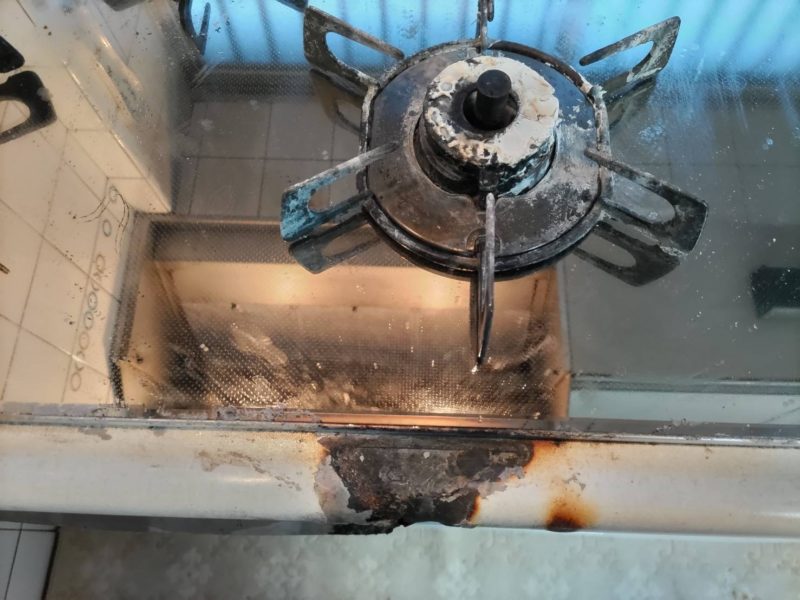 23-105 キッチン天板 修復