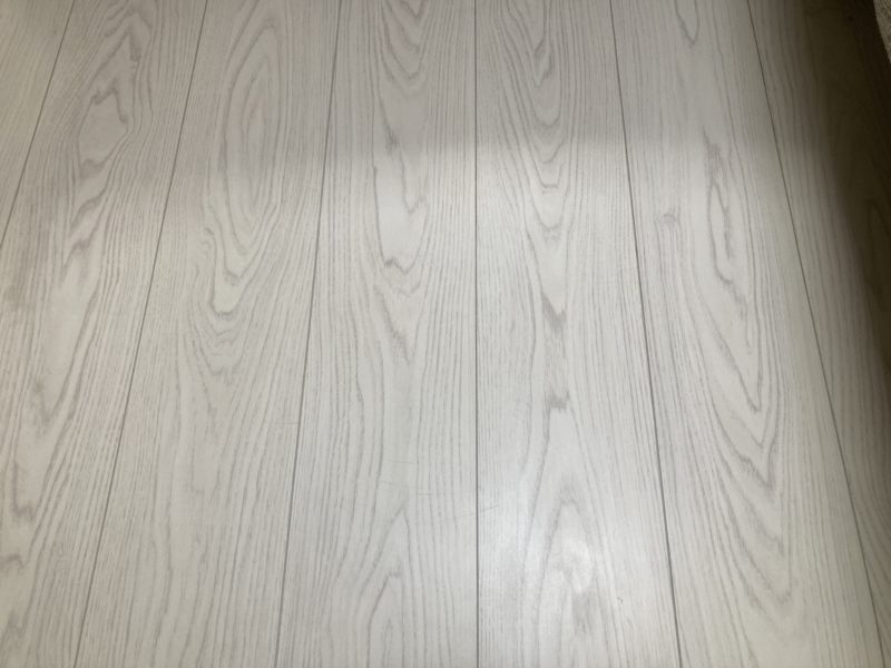 23-75 フロアーキズ補修