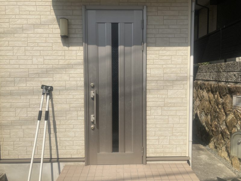 23-117 アルミドア 再生塗装