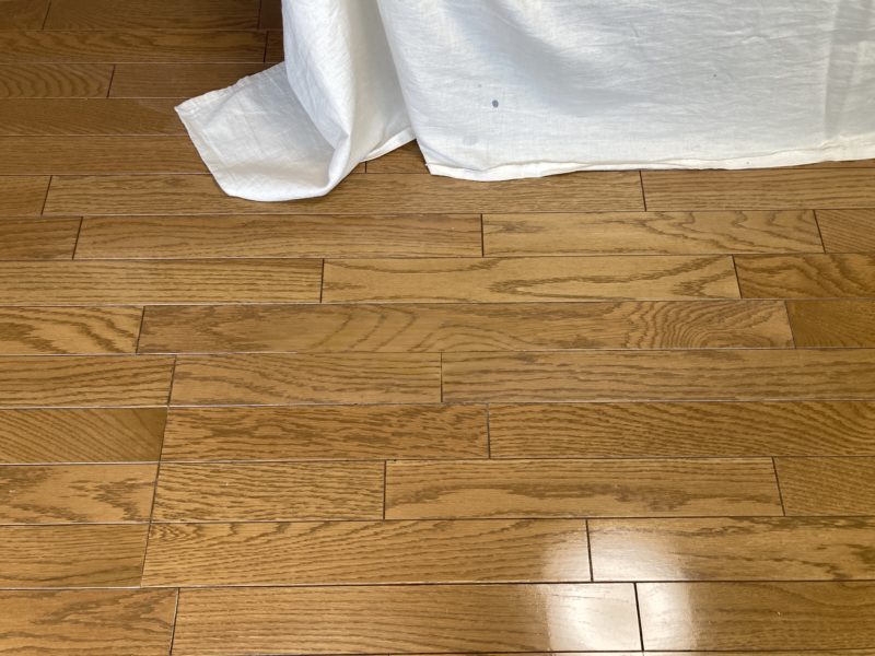 23-69 フロアー変色 補修