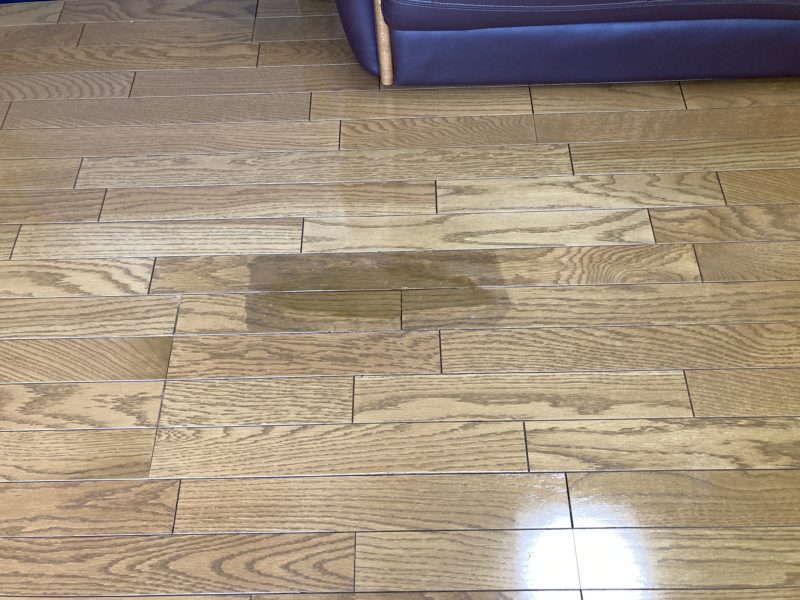 23-69 フロアー変色 補修