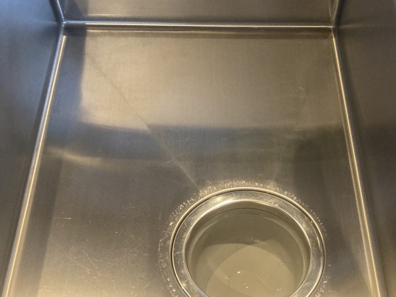 23-65 シンク 水垢除去作業