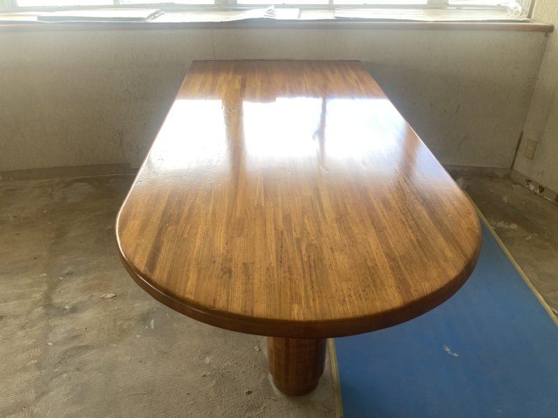 23-59 テーブル 再塗装 現場