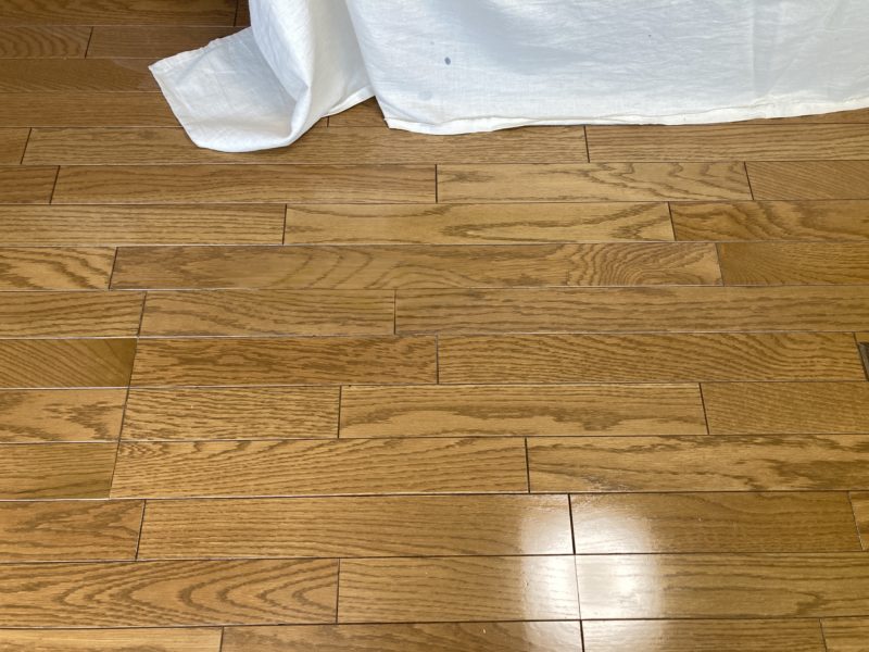 23-69 フロアー変色 補修