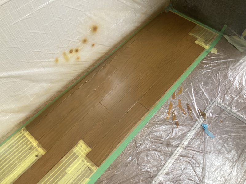 23-88 フロアーシミ補修