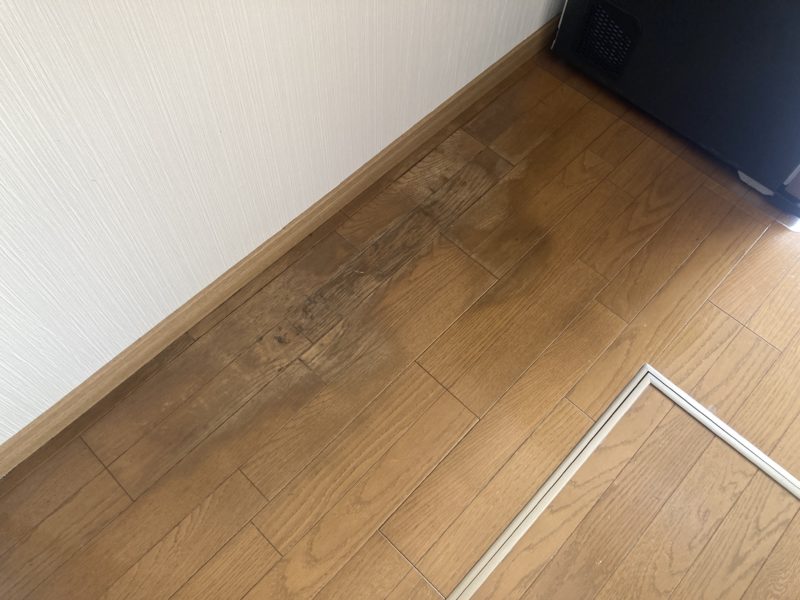 23-88 フロアーシミ補修