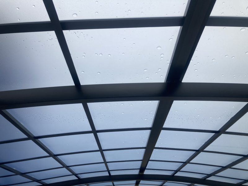 24-14 カーポート フレームへこみ補修