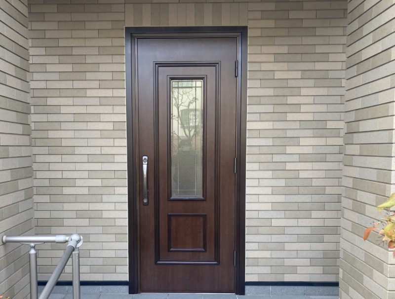 24-05 木製 玄関ドア 色補修